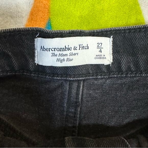 Abercrombie & Fitch Black High Waist Women Shorts - Picture 10 of 10